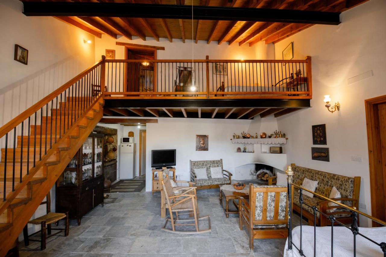 Constantias Stone Houses Lofou Exterior foto