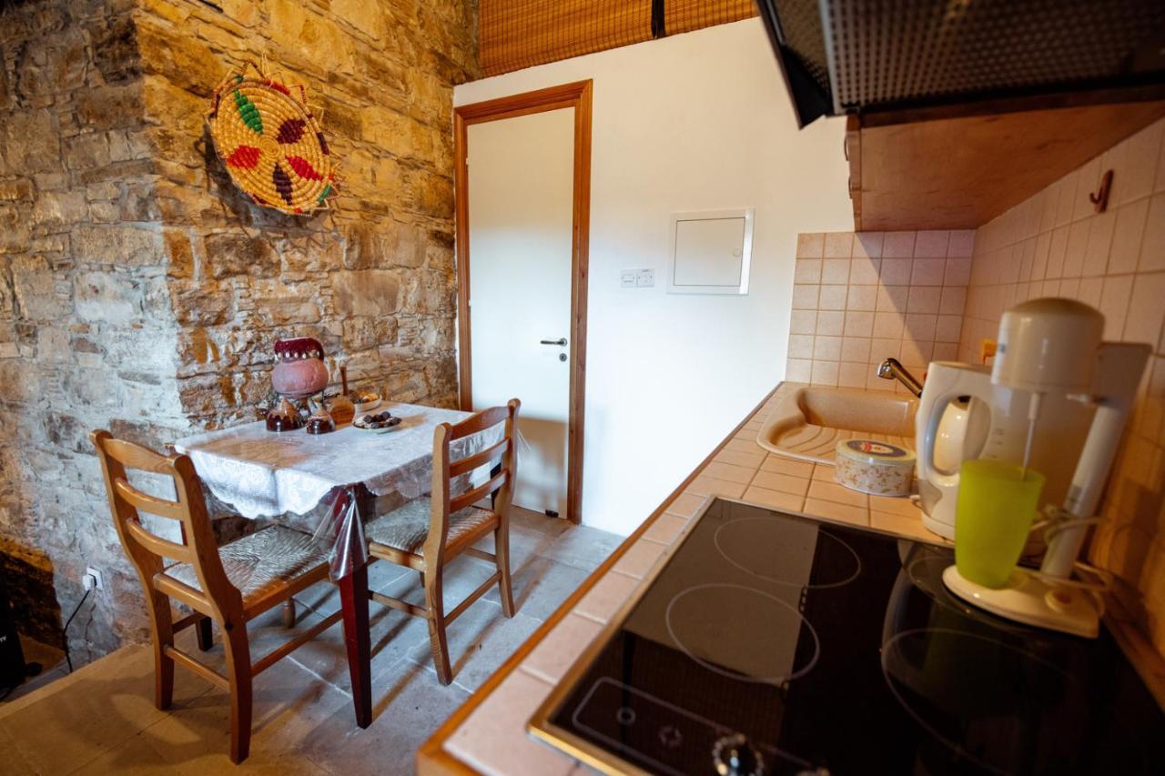 Constantias Stone Houses Lofou Exterior foto