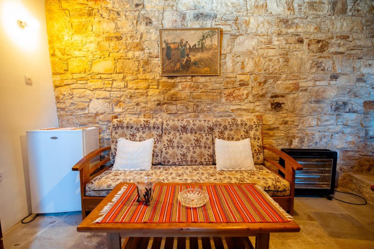Constantias Stone Houses Lofou Exterior foto